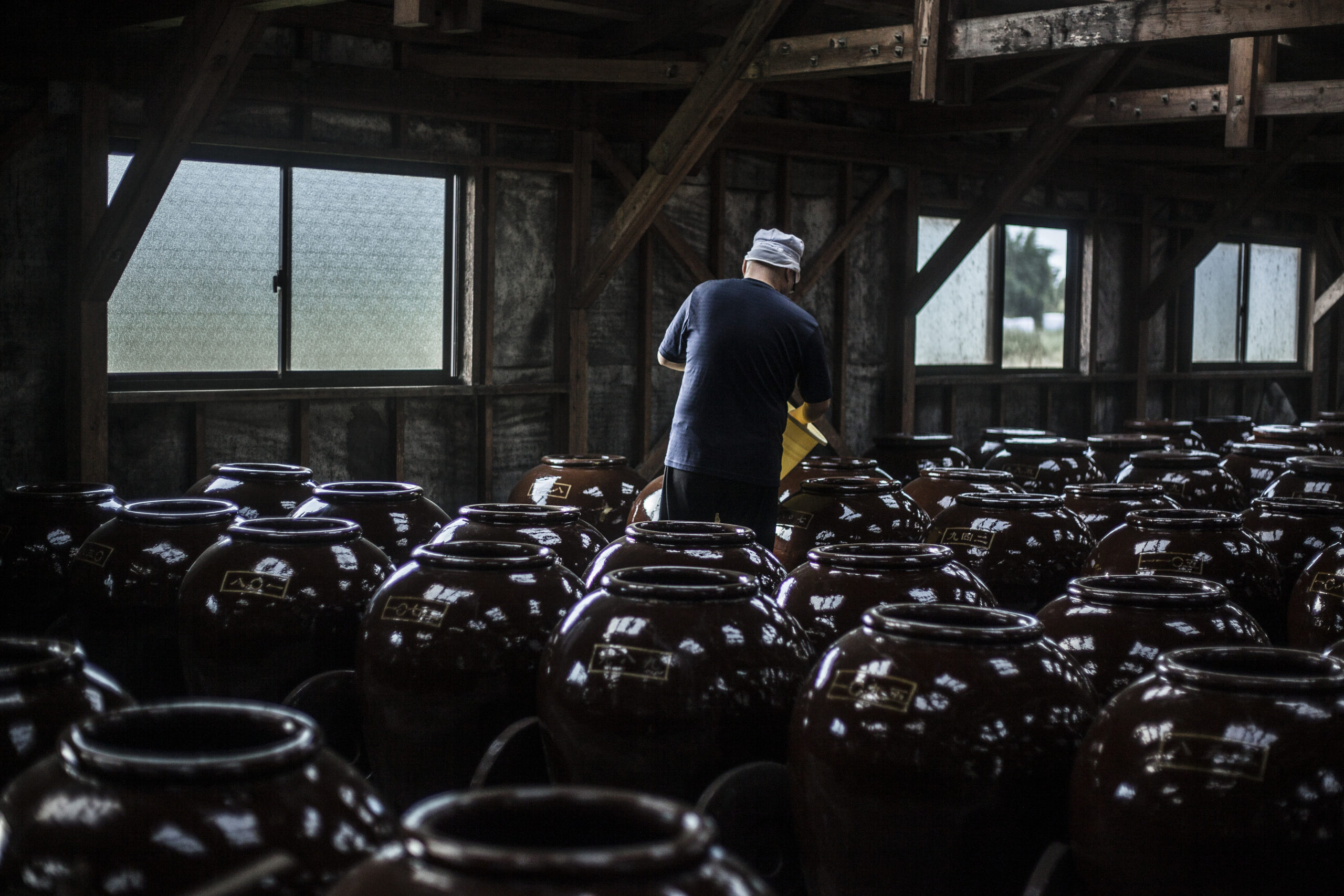 鹿児島県鹿屋産「玄米黒酢」イメージ